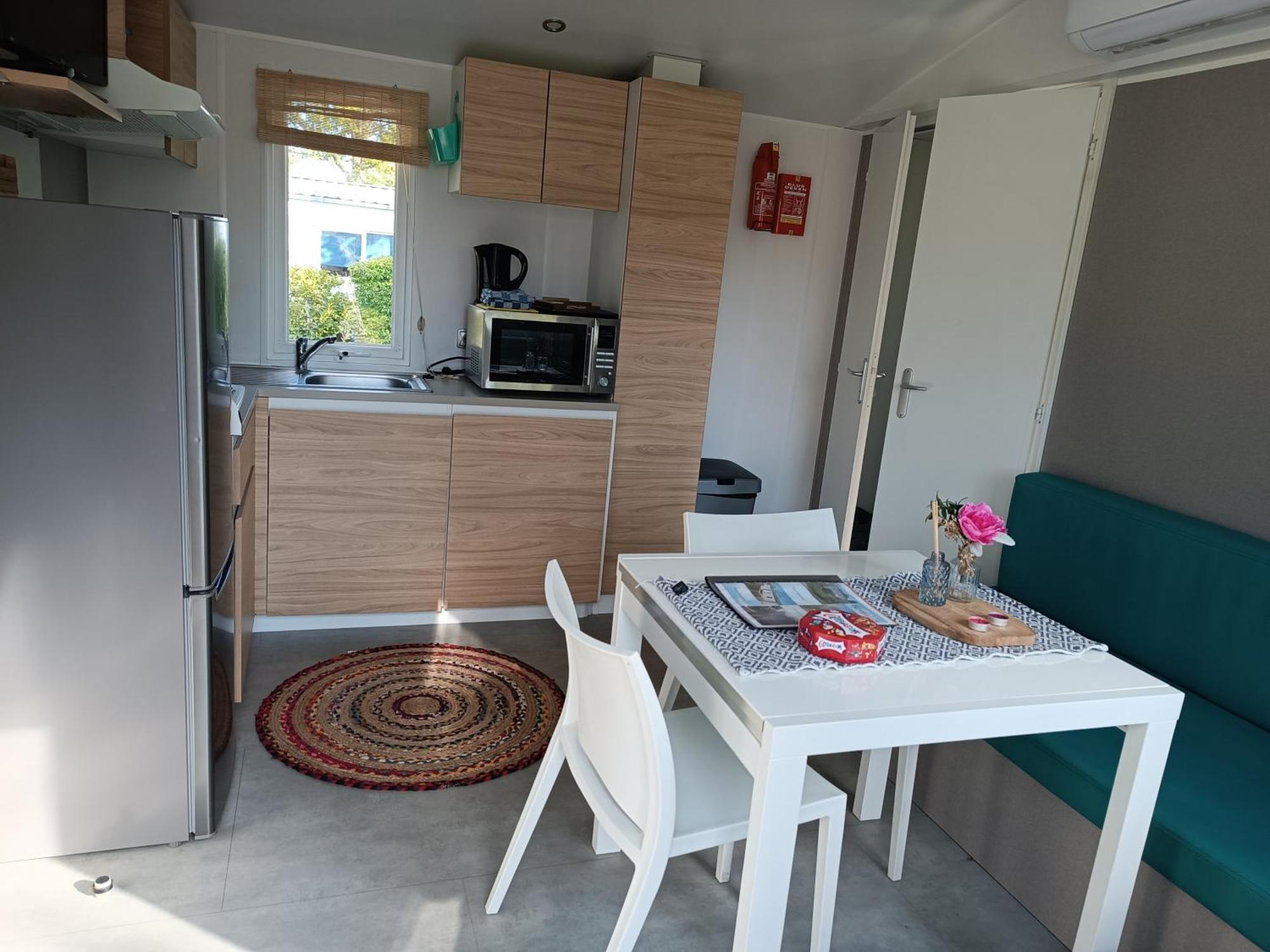 Bj Chalets - Robbengat 85 - Gezellige Chalet Op Vakantiepark Lauwersoog! Vroege Incheck! Met Airco! エクステリア 写真